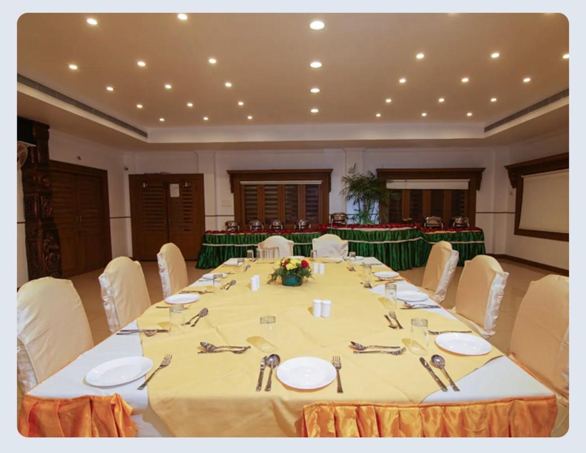 Hotel Sasthapuri Kozhikode Exterior foto